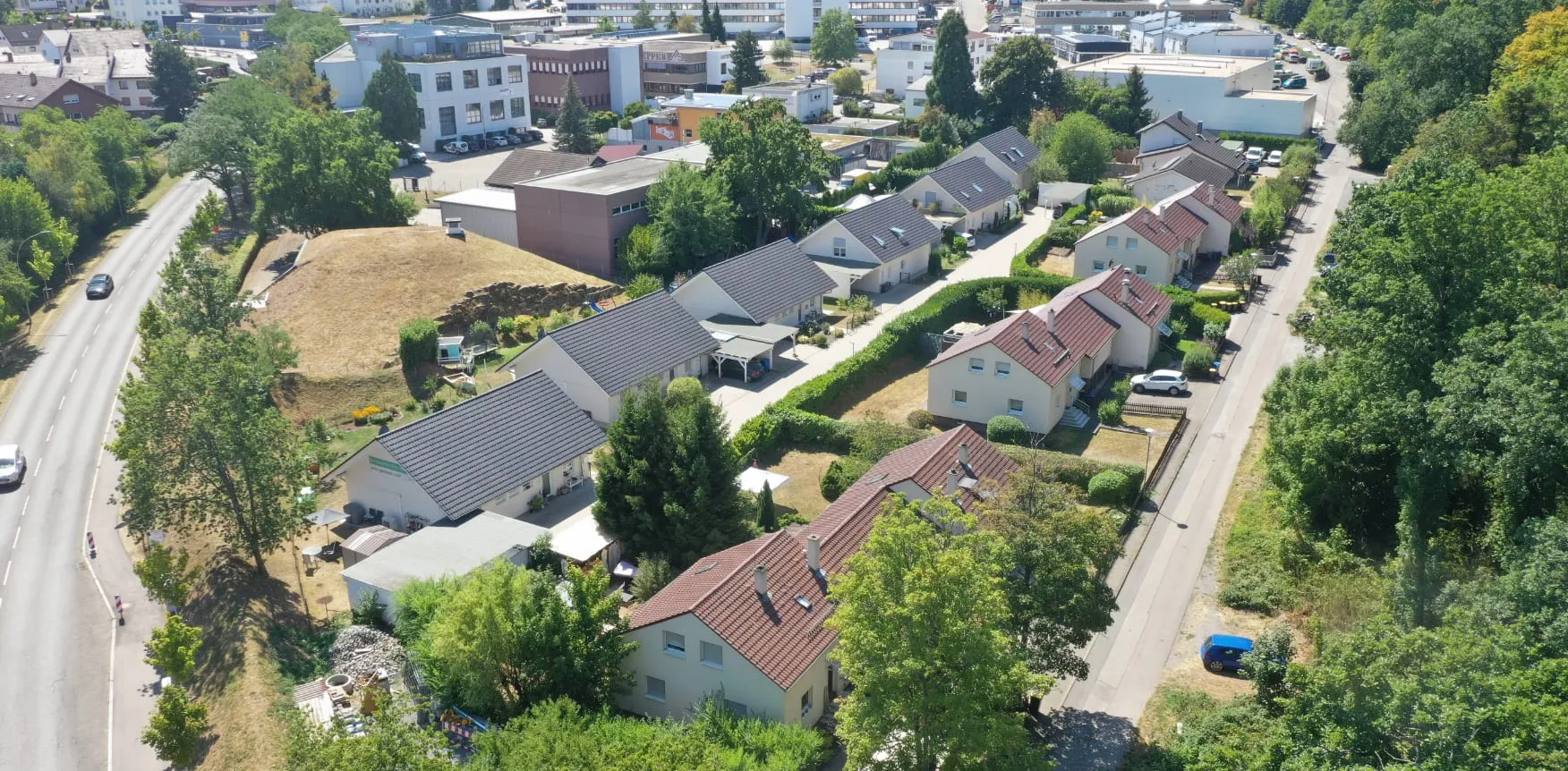 Luftbild eines Wohngebiets im Enzkreis